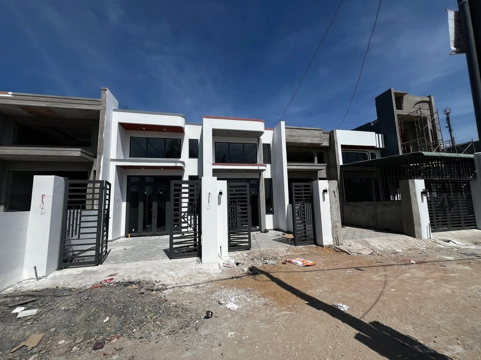 Nhà Sổ Hồng Riêng 88m² Gần Chợ Tân Bình - Chỉ 579tr Nhận Nhà