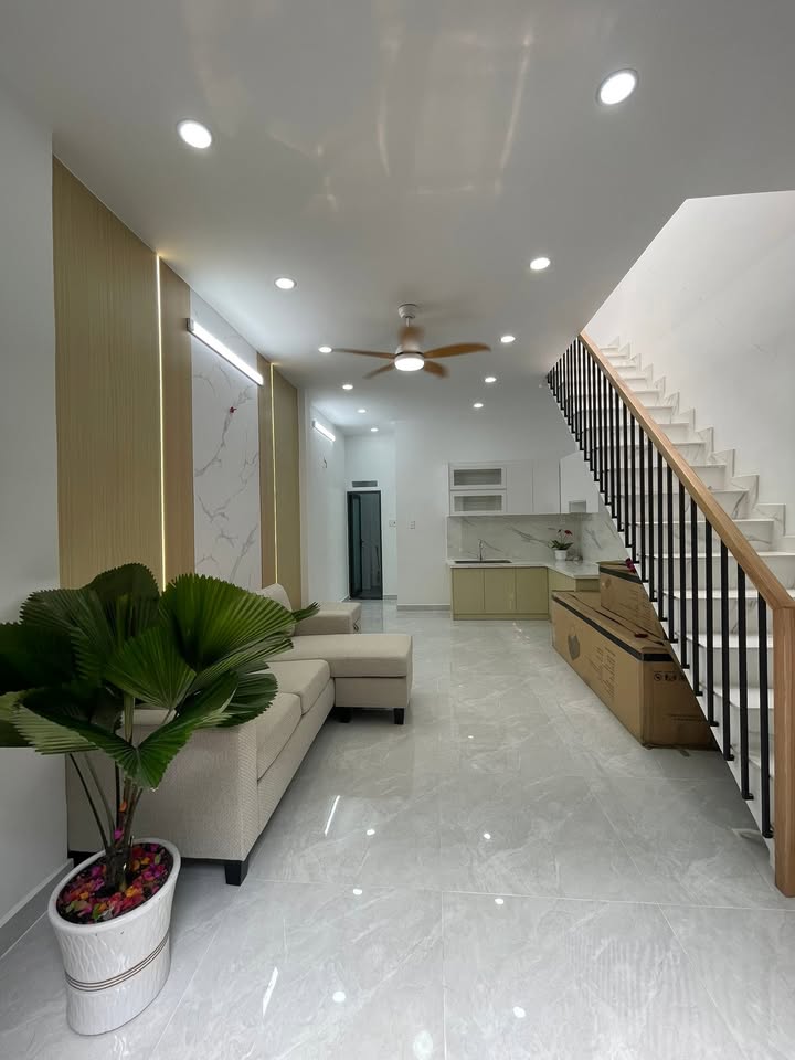 Nhà riêng Lê Văn Quới, Bình Tân 44m² - Ô tô vào tận nhà!