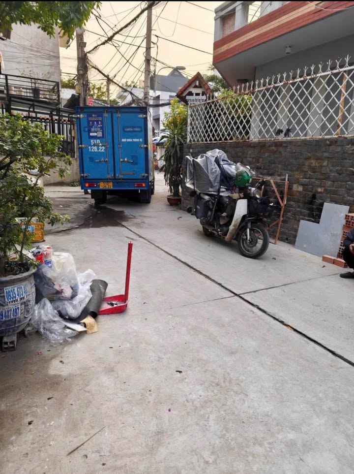 Nhà Riêng Tân Thới Hiệp 51m² - Hẻm Xe Tải, Full Nội Thất Cao Cấp!