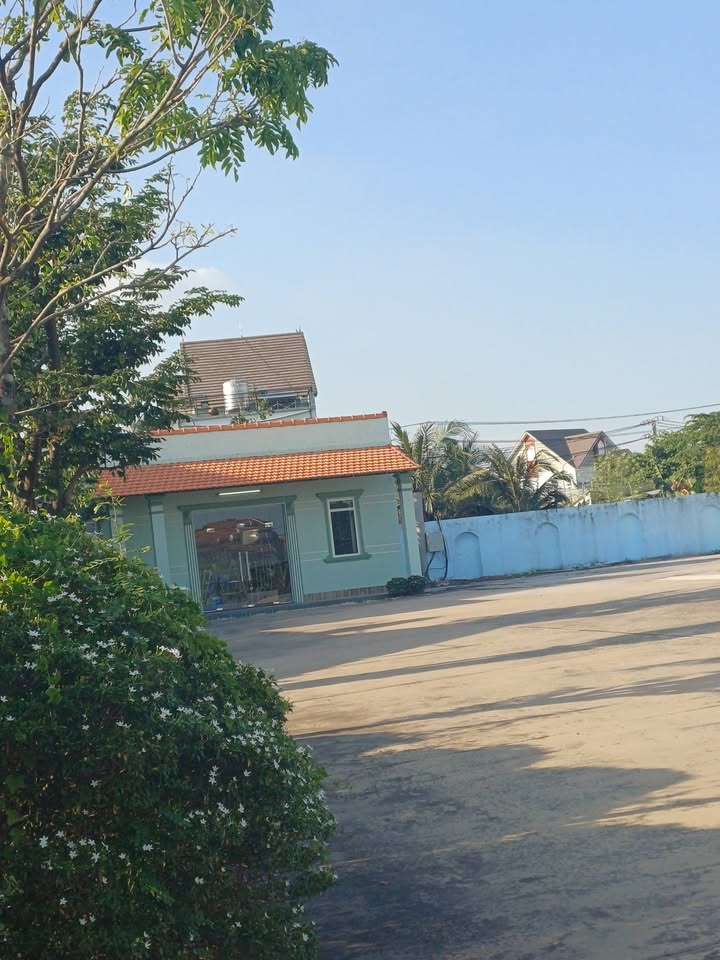 Cho thuê kho bãi 4000m² Bắc Tân Uyên - 40 triệu - Container vào tận nơi