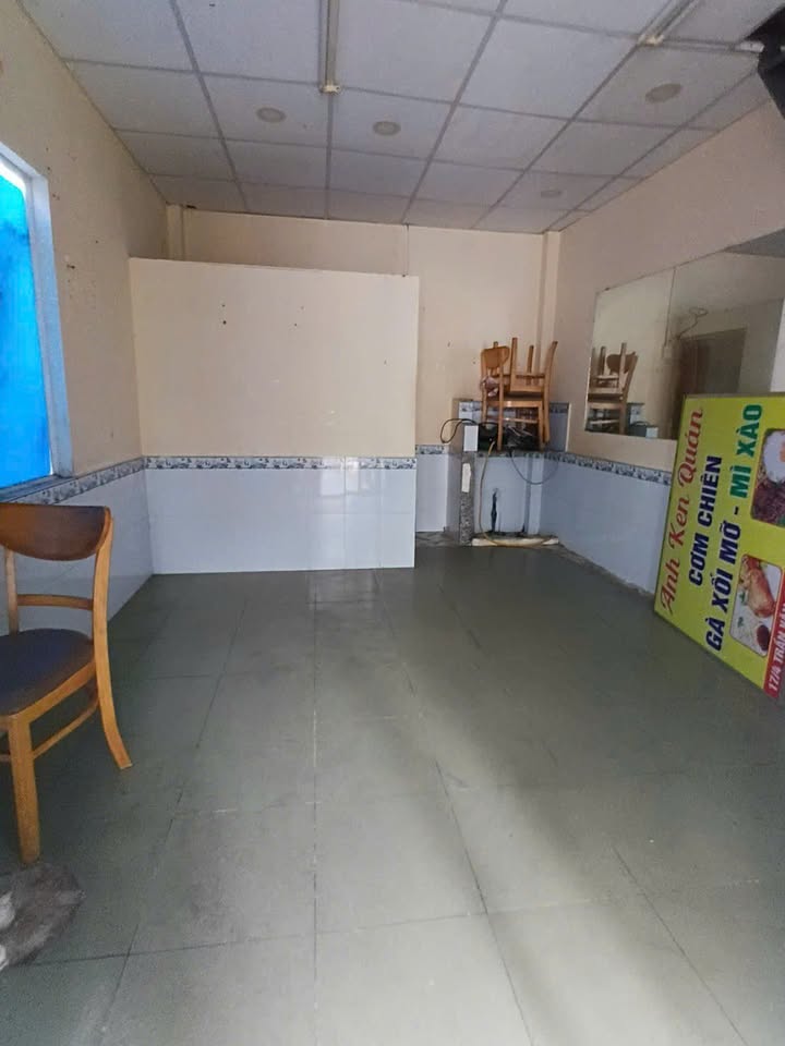 Nhà riêng Trần Văn Ơn, Tân Phú 24m² giá 5 triệu - Ô tô vào tận nhà!