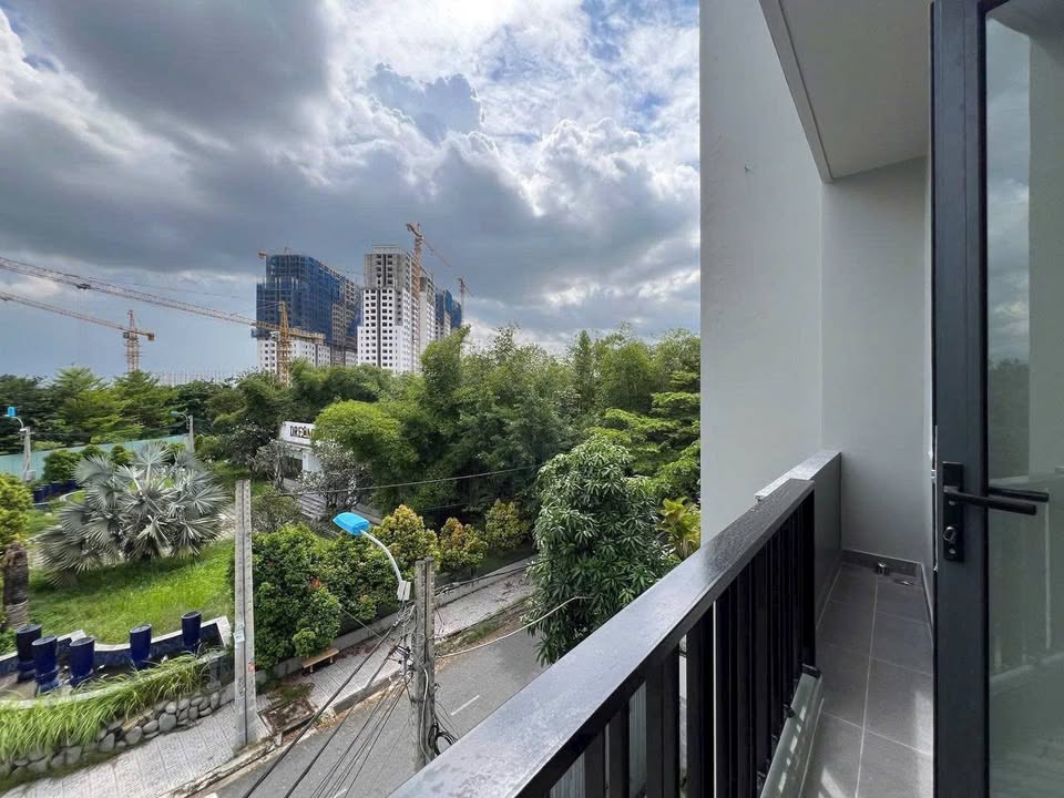 Cho thuê Studio Quận 8 Trịnh Quang Nghị - View đẹp, ban công rộng