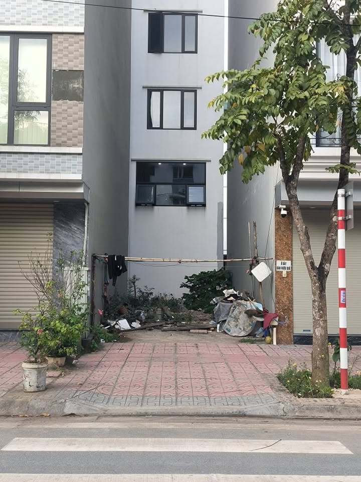 Đất nền Ngọc Thụy, Long Biên 60m² 20 tỷ - Pháp lý rõ ràng!