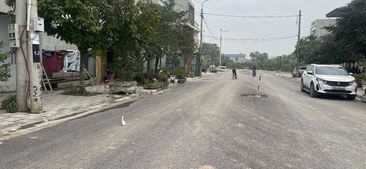 Đất nền Quảng Thịnh 116m² - Sổ hồng chính chủ, gần trường học