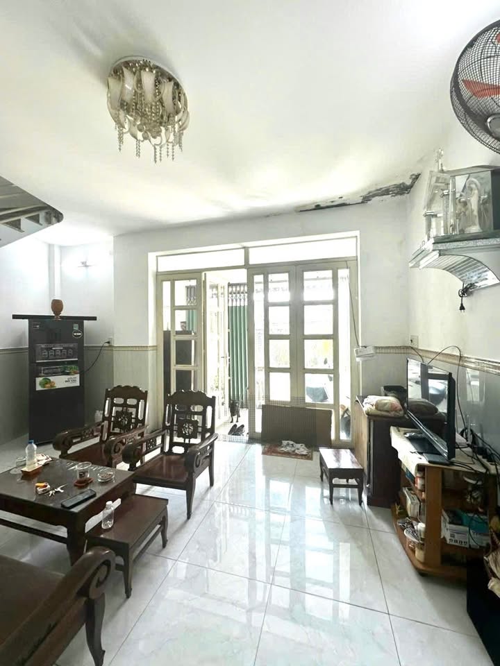 Nhà phố Tăng Nhơn Phú B Thủ Đức 186m² - Mặt tiền kinh doanh đỉnh cao!