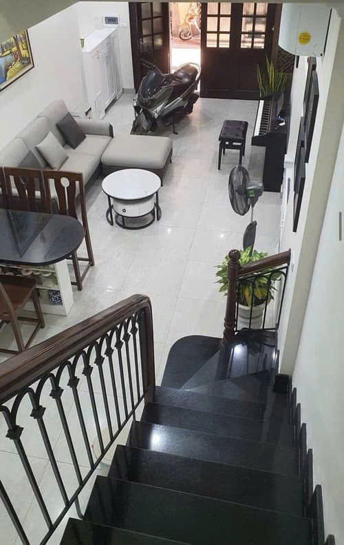 Bán nhà phố Khương Trung 40m² - 5 tầng ô tô vào nhà giá 10 tỷ cực đẹp