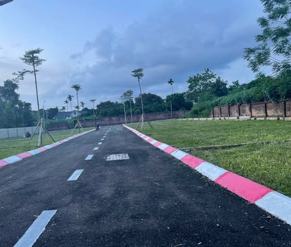 Đất nền Thạch Hoà 100m² giá 2 tỷ - Sổ đỏ chính chủ, xây dựng tự do!