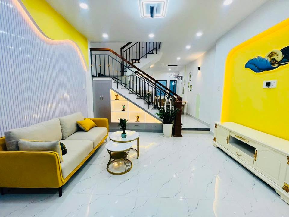 Nhà riêng Tân Phú 56m² 5.x tỷ - Full nội thất, sẵn sàng dọn vào ở!