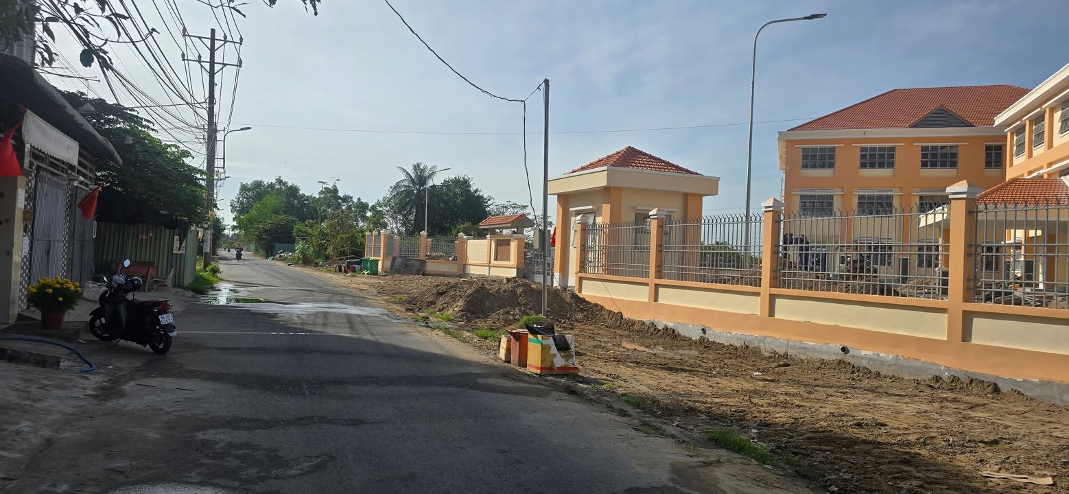 Đất Vàng 460m² Mặt Tiền Đường 10m Phường Long Trường, TP. Thủ Đức - Sẵn Sổ Đỏ