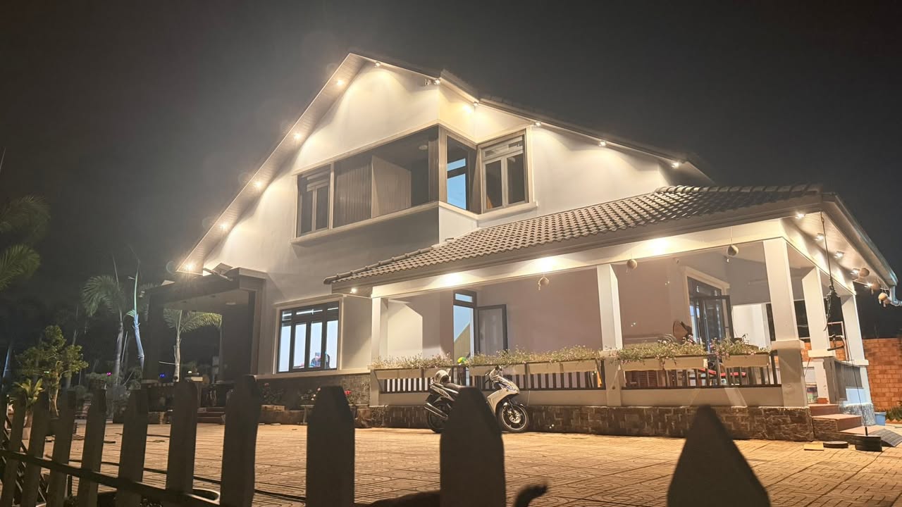 Biệt thự Homestay Đà Lạt 3PN 3000m² - View mây, sân ô tô!