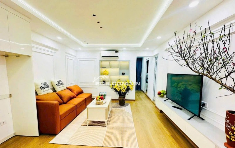 Nhà Đẹp Nam Đồng 75m² Giá 4.2 Tỷ - Full Nội Thất, Ô Tô Đỗ Cửa
