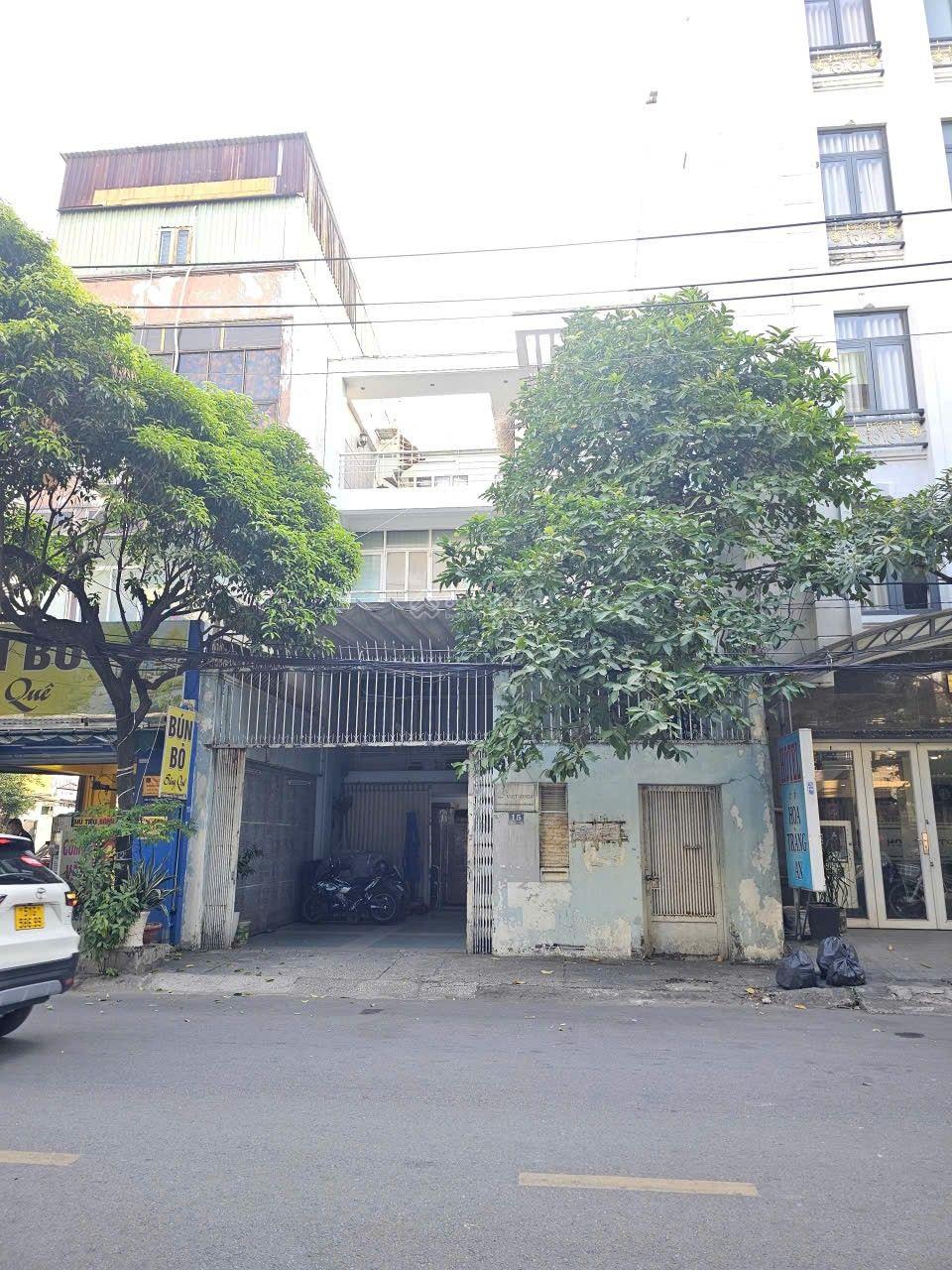 Nhà Phố Đường C18 Tân Bình 460m² - Mặt tiền kinh doanh đắc địa!