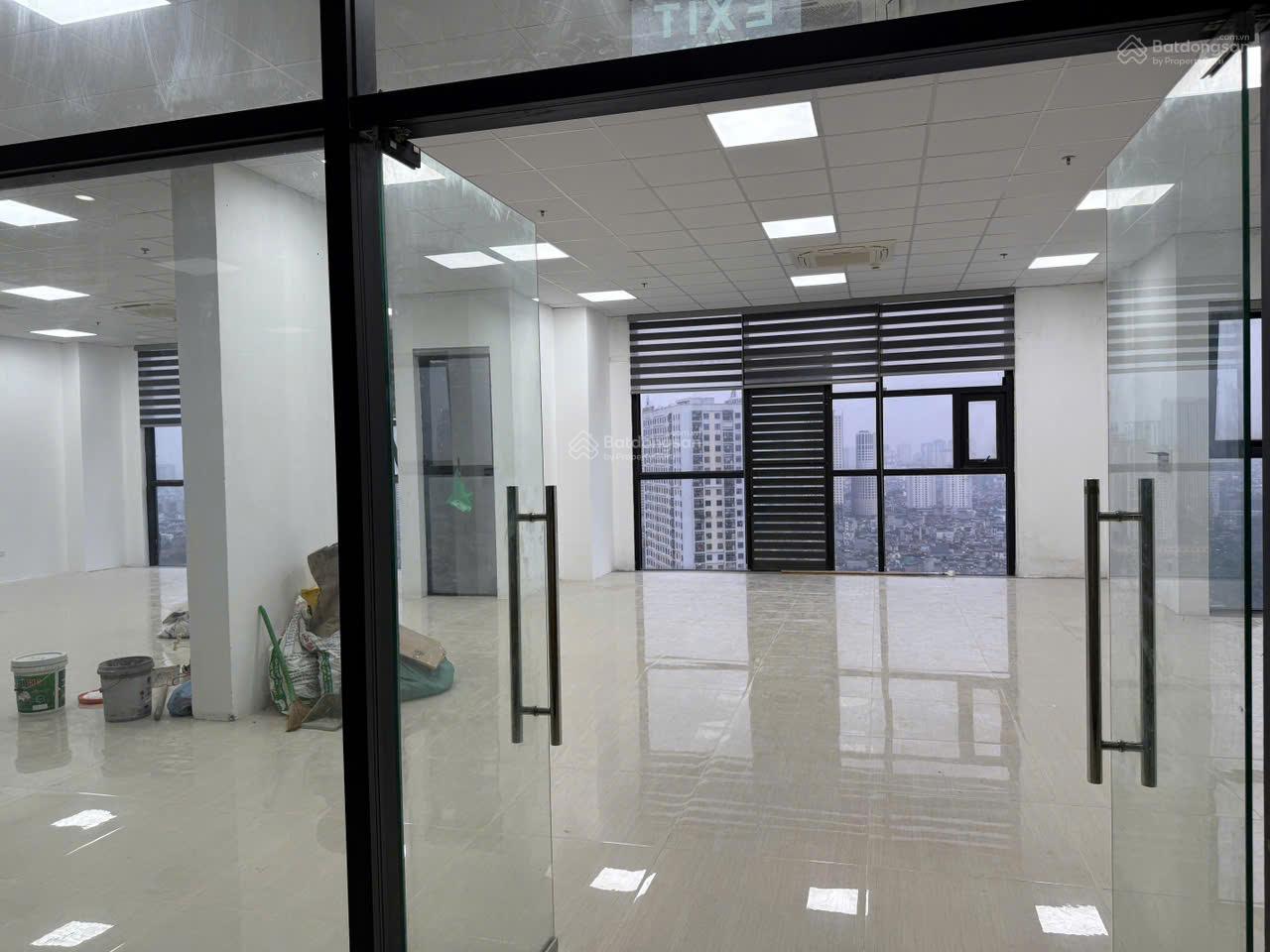 Bán Shophouse Roman Plaza Tố Hữu 208m² - Vị trí đắc địa - Đầu tư sinh lời