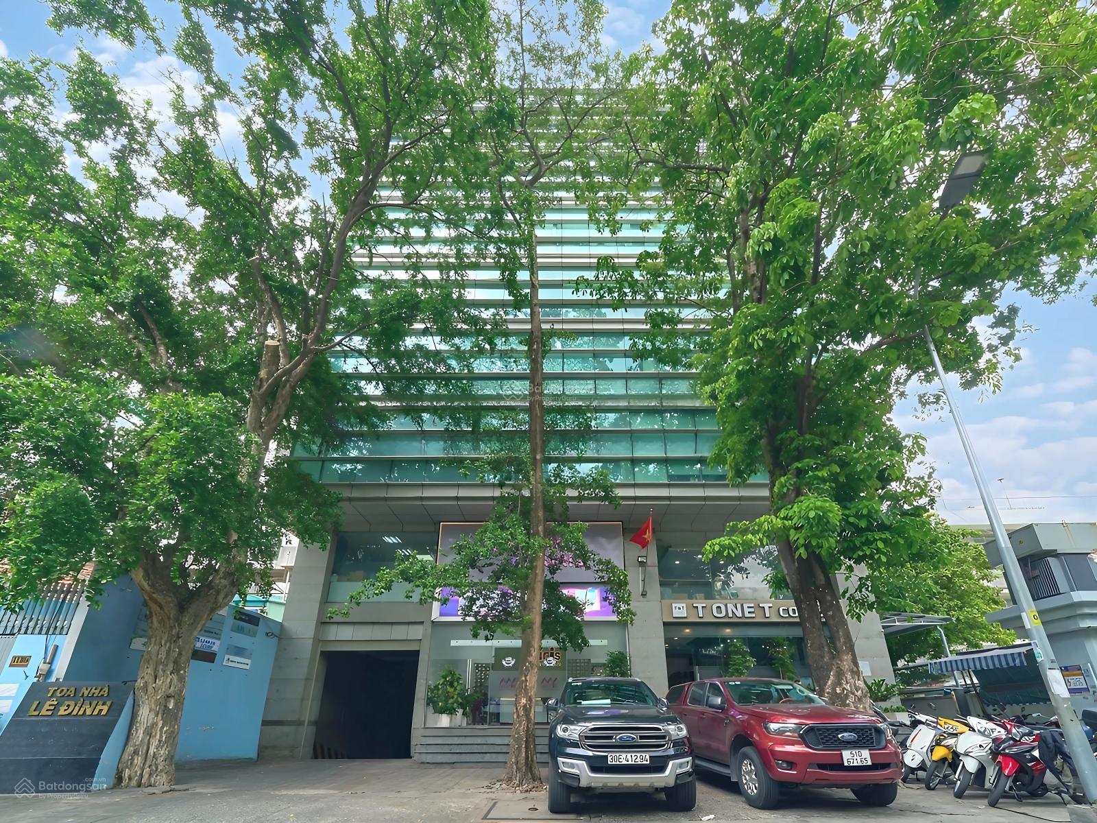 Văn phòng 282m² 11 Nguyễn Gia Thiều, Q3 - Vị trí trung tâm, view thoáng!