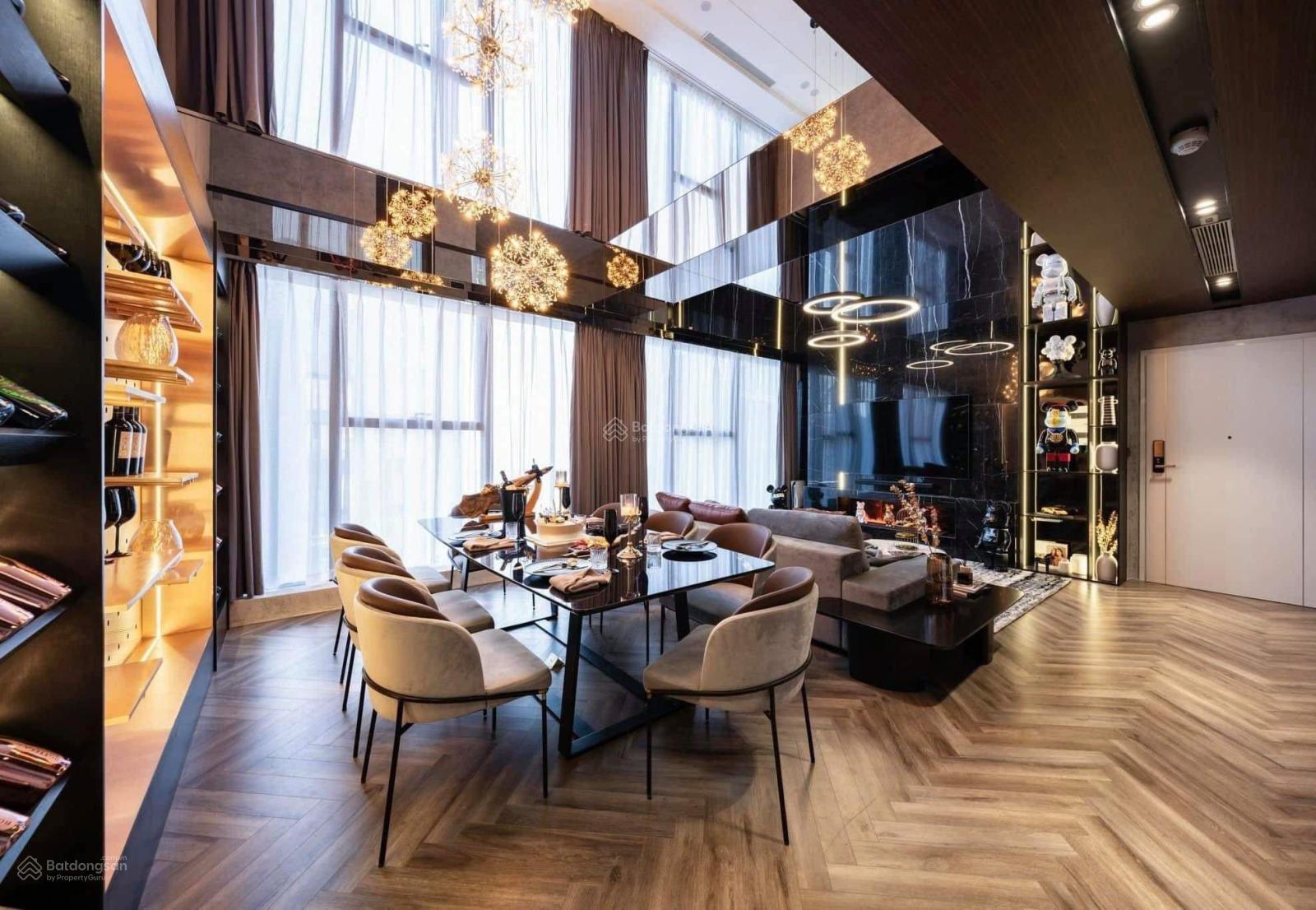 Căn hộ Vinhomes Golden River Ba Son 126m² View đẹp - Sẵn sàng bàn giao ngay!