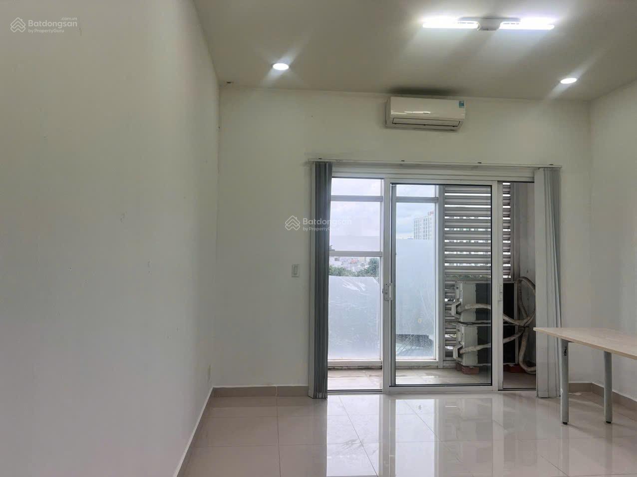 Officetel Sunrise City View Quận 7 45m² giá 9 triệu - Sẵn sàng làm việc!