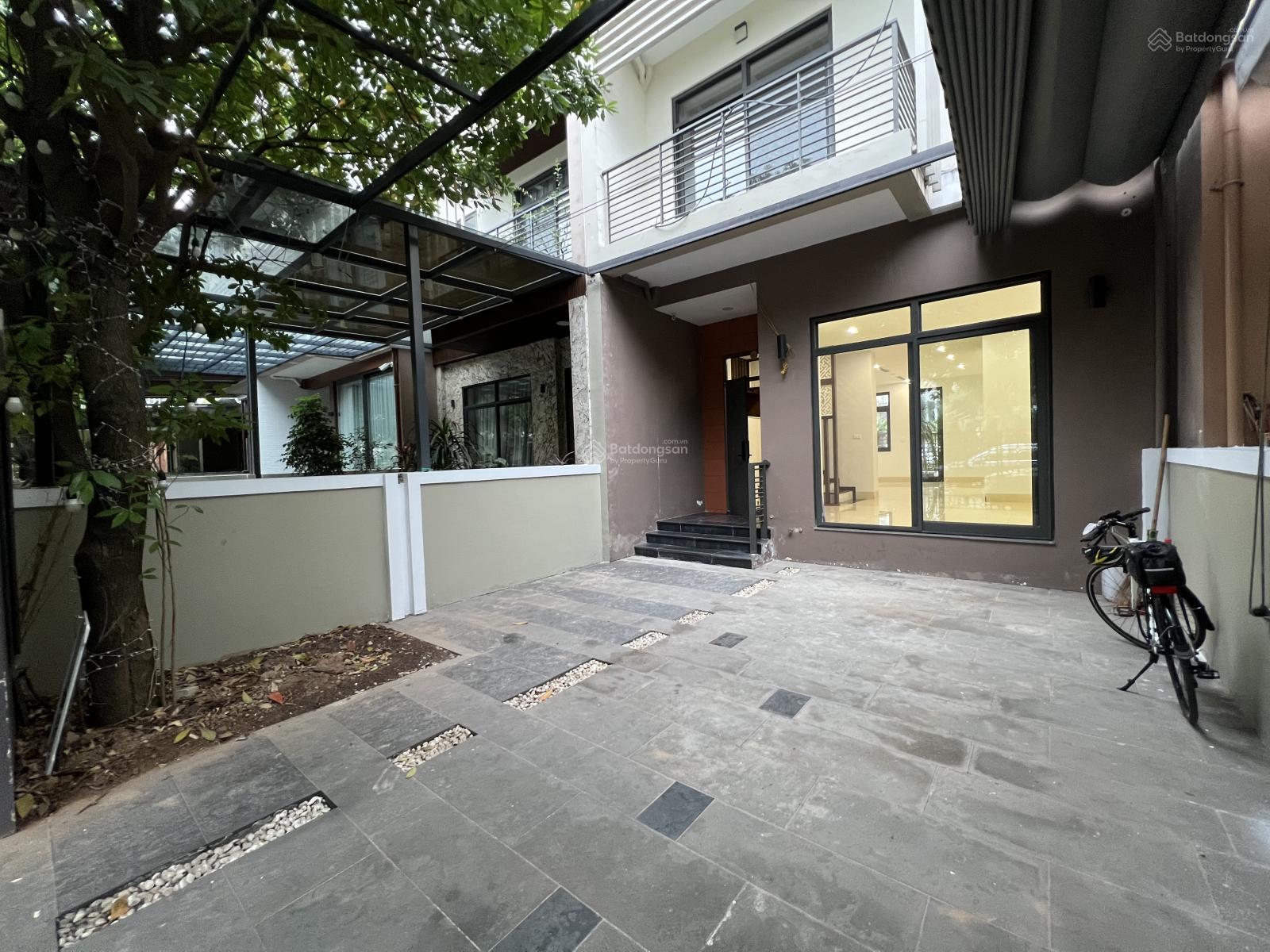 Cho thuê Liền kề Starlake 132m² - Full Nội thất, Thang máy, An ninh 24/7