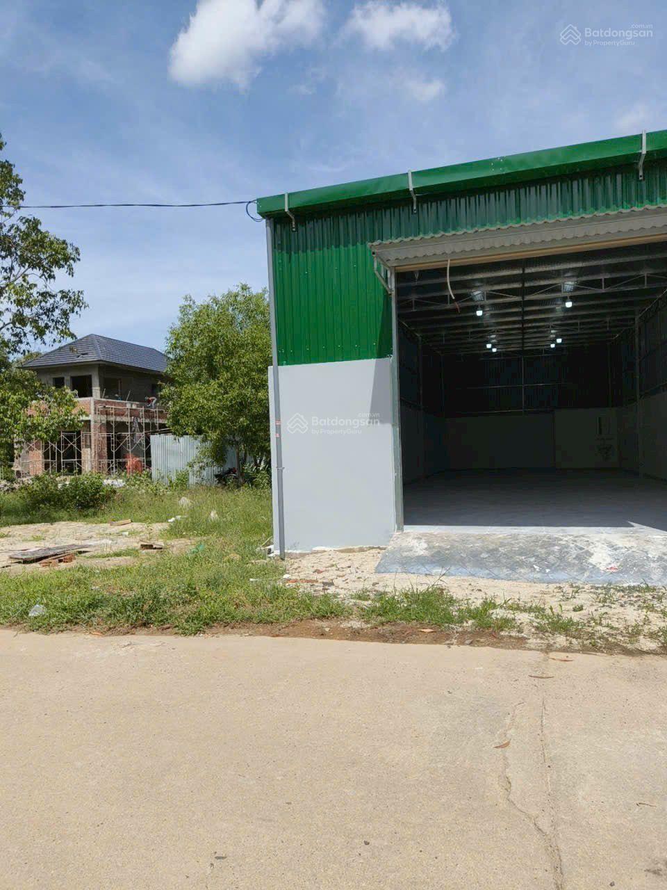 Nhà kho 100m² Diên Khánh, Khánh Hòa - Giá thuê 4.5 triệu/tháng