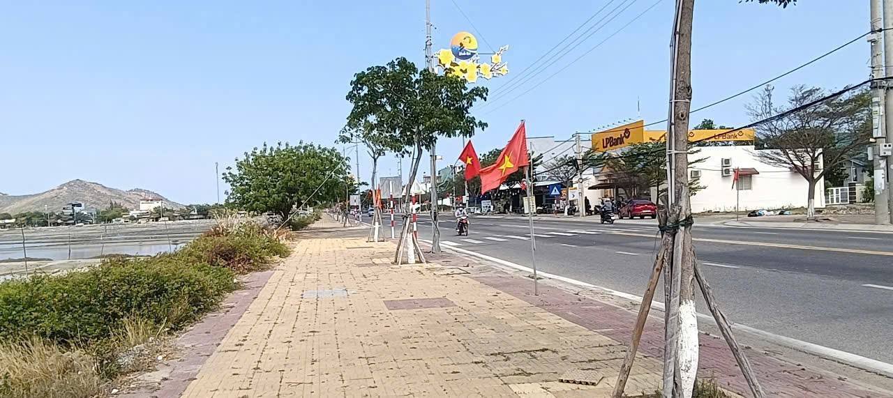 Bán Đất Nền 109.4m² Xã Nhơn Hải, Ninh Thuận - Gần Biển, Giá 1.8 Tỷ