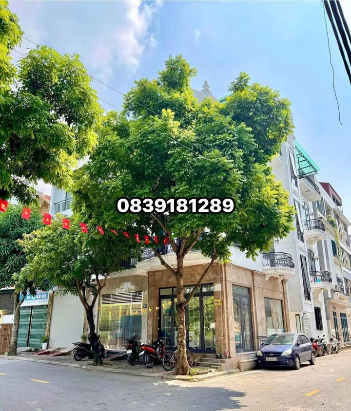 Nhà Mặt Tiền 65m² Long Biên - Lô Góc Kinh Doanh, Dòng Tiền Ổn Định