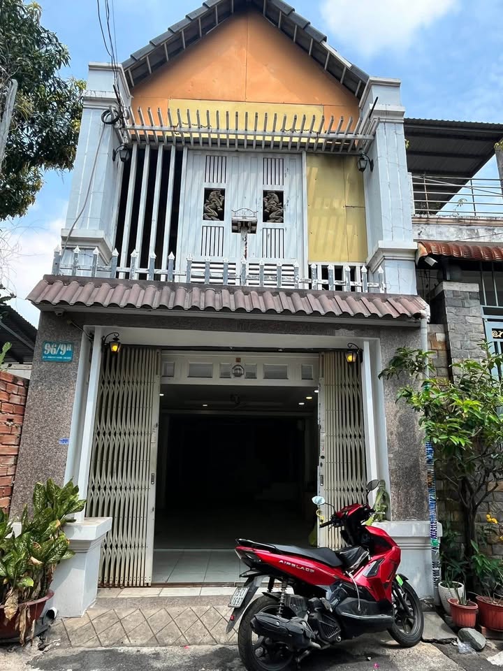 Nhà riêng 60m² Ấp 7 Xuân Thới Thượng, Q12 - Ô tô vào tận nhà!