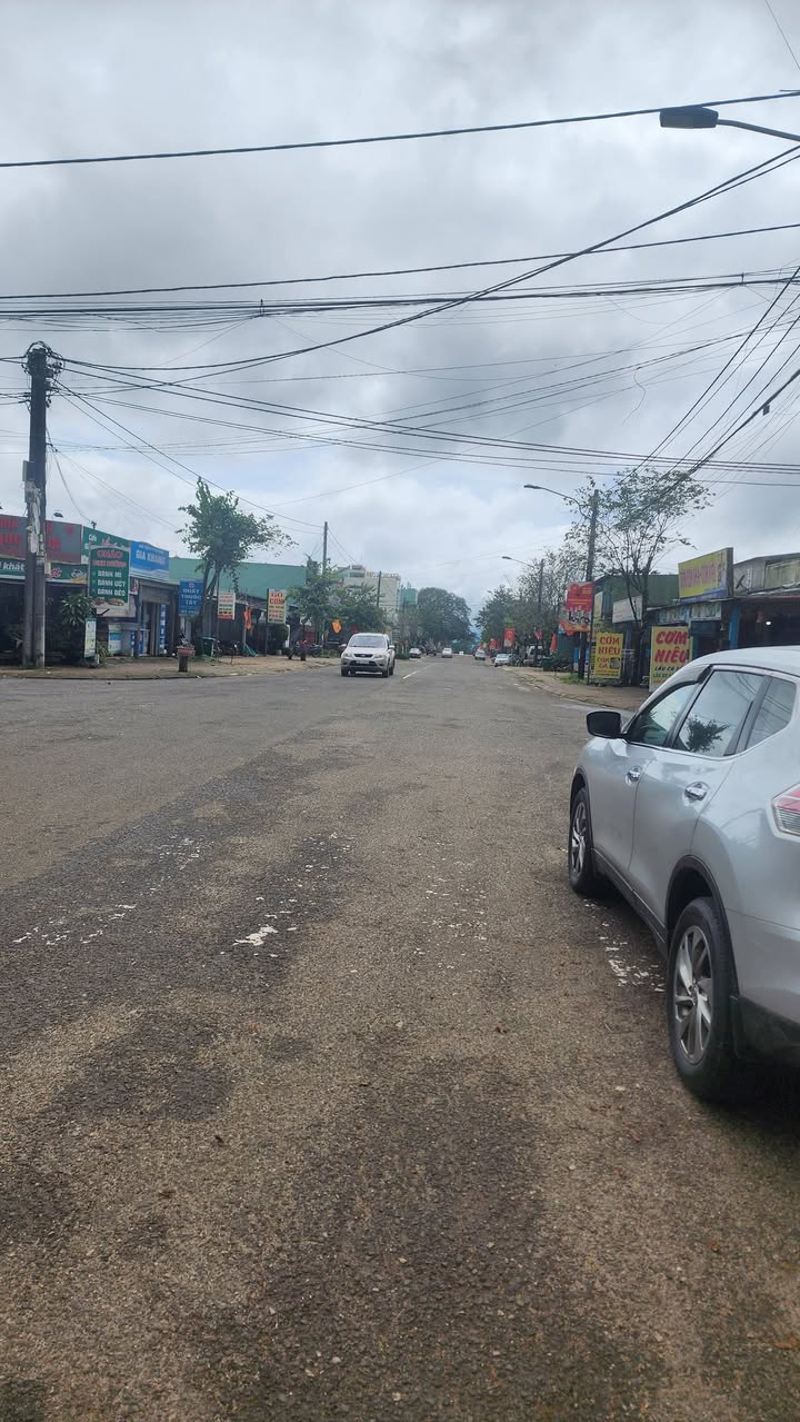 Đất Nền Kinh Doanh Hùng Vương Măng Đen 396m² - Vị Trí Vàng, Thanh Khoản Cao