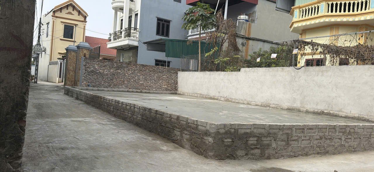 Đất Lô Góc Hiền Giang - Ô Tô Vào Tận Đất - Cạnh Vinhomes - 80m² - 6.4 Tỷ