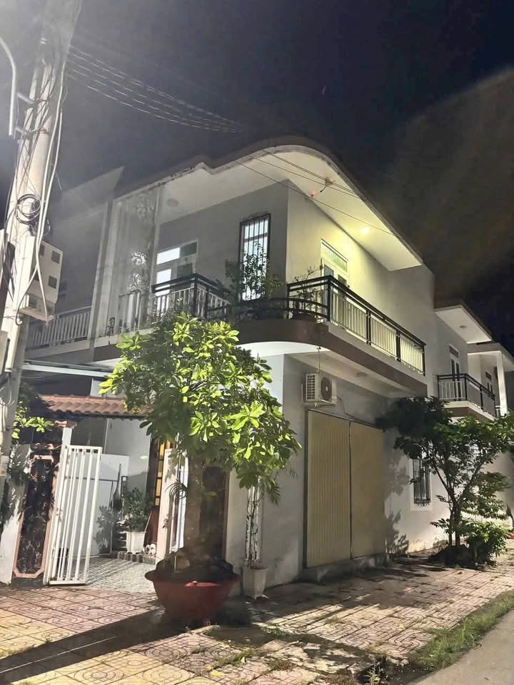 Nhà 1 Trệt 1 Lầu, Căn Góc 72m² Tại Tân An - Giá Tốt 2.25 Tỷ