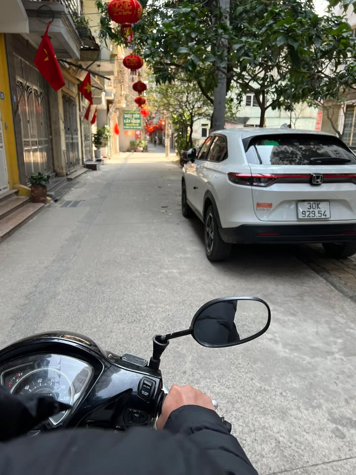 Nhà riêng Đức Giang 45m² Full nội thất – Ô tô tránh gần nhà!