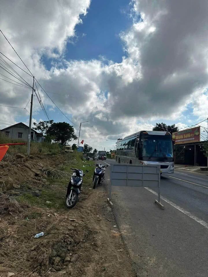 Đất Mặt Tiền QL14 Ea H'Leo, Đắk Lắk - 1140m² Sổ Đỏ, Giá Tốt