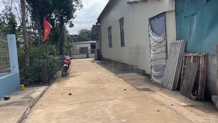 Đất nền Vĩnh Giang, Vĩnh Linh 250m² - Sổ đỏ chính chủ, gần biển!