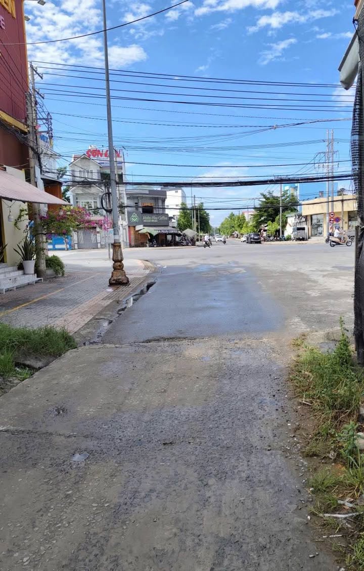 Nhà riêng Đại Lộ Đồng Khởi Bến Tre 68m² - Ô tô vào tận nhà!