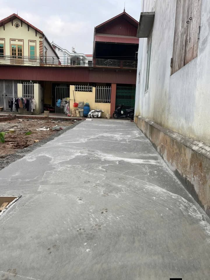 Bán Đất Thổ Cư 50m² Đình Dù, Hưng Hà - Sổ Đỏ Sẵn Sàng, Giá Đầu Tư