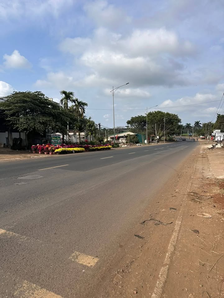 Nhà Phố QL26 Krông Pắc 273m² - Mặt tiền kinh doanh sầm uất!