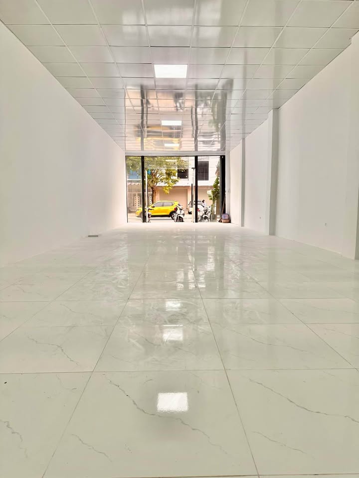 Mặt bằng kinh doanh Lê Thanh Nghị Đà Nẵng 130m² chỉ 18 triệu - Thích hợp KD!