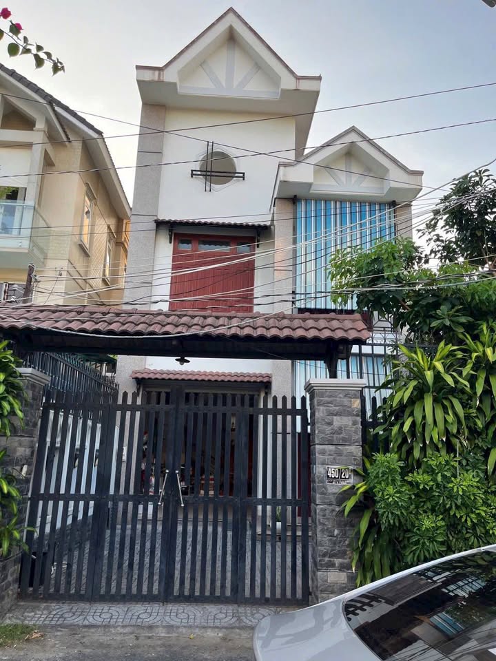 Bán Nhà Mặt Tiền Phước Trung, Bà Rịa - 146m², 4PN, Sẵn Sổ Đỏ