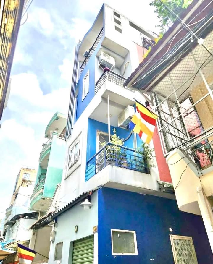 Bán nhà Trường Sa Phú Nhuận 33m² giá 5.58 tỷ - Vị trí đẹp sát Quận 1