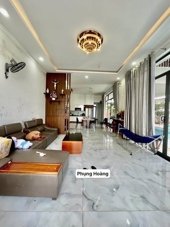 Cho Thuê Villa Sang Trọng Võ Văn Kiệt, BMT - 4PN, Hồ Bơi, Giá 15 Triệu