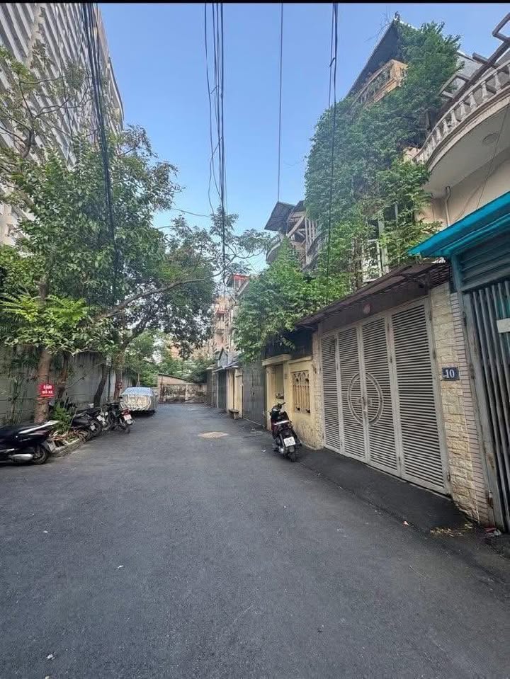 Bán nhà phố Phùng Chí Kiên 86m² giá 24.5 tỷ - Ô tô vào tận nhà!