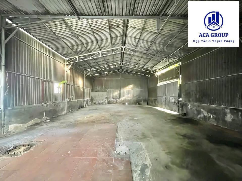 Kho/Xưởng 2 Mặt Tiền Trường An, TP Huế 167m² - Container Thoải Mái!