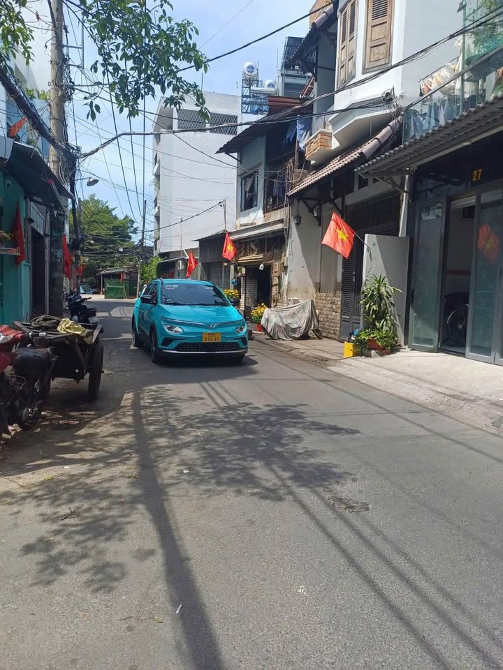 Nhà Mặt Tiền Hẻm 110 Tô Hiệu Tân Phú 54m² - Mặt Tiền Kinh Doanh