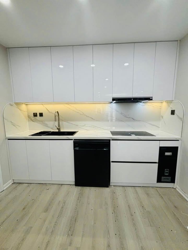 Cho thuê căn hộ 110m² N04 Dịch Vọng, Cầu Giấy - Full nội thất, sẵn sàng ở ngay