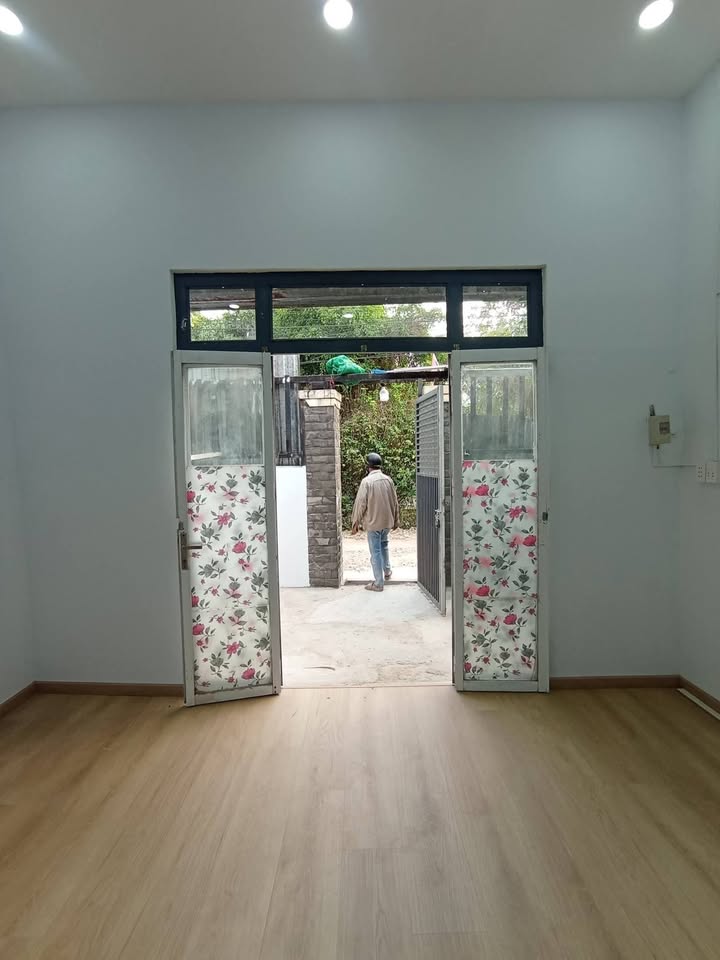 Nhà Cấp 4 Hóc Môn 60m² giá 2.6 triệu - Sẵn sàng ở ngay!