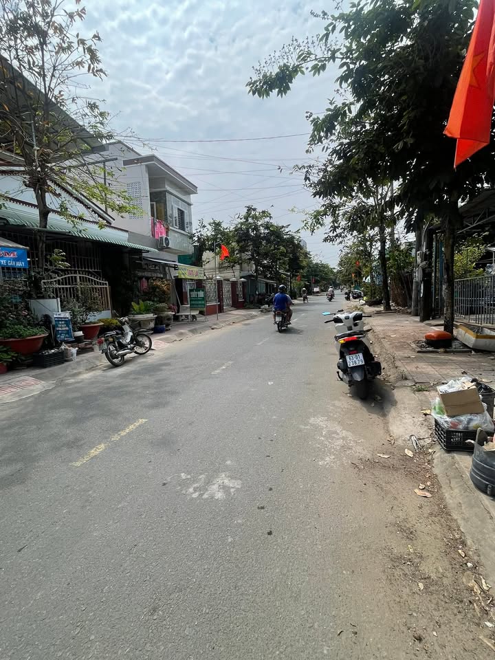 Đất nền Trưng Nữ Vương Cái Bè 97m² - Sổ đỏ chính chủ!