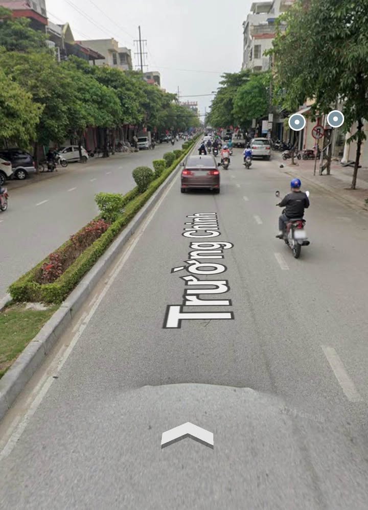 Nhà Mặt Tiền Trường Chinh Nam Định 38.5m² Kinh Doanh Đắc Lợi - Giá 5.2 Tỷ