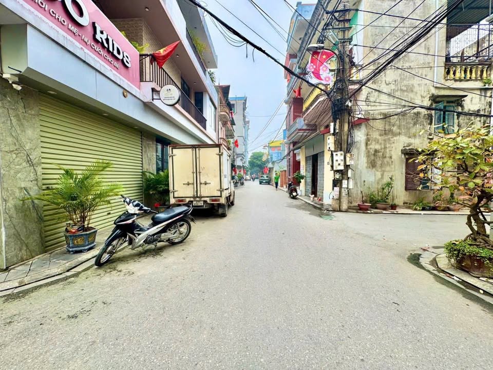 Bán Đất Tổ 13 Đông Anh 118.8m² - Ngõ Thông Oto Tránh, Sổ Đỏ Sẵn Sàng