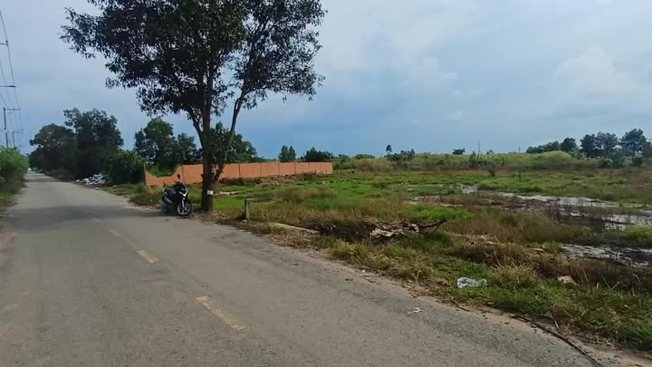 Bán Đất Mặt Tiền Nguyễn Thị Ly, Hóc Môn 15000m² - Giá Đầu Tư 3.5 Triệu/m²