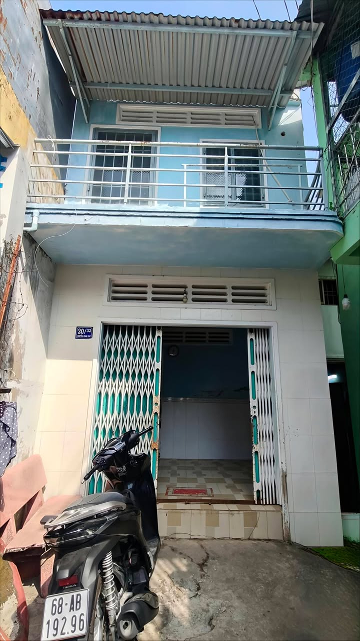 Nhà 21m² Hẻm 20 Nguyễn Công Trứ, Rạch Giá - Sổ Đỏ Riêng, Giá 400 Triệu