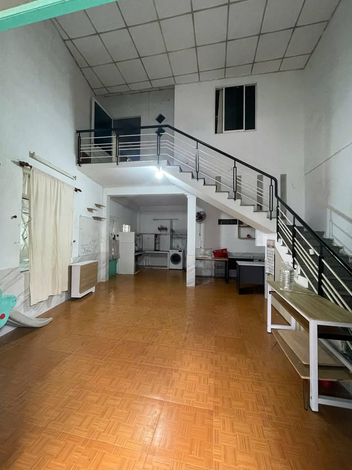 Nhà nguyên căn Lê Thị Tính 75m² giá 6 triệu - Sẵn sàng ở ngay!