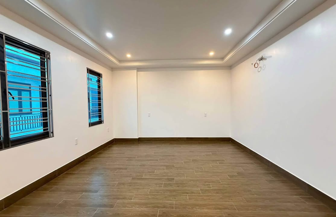 Nhà 4 Tầng Ngõ 175 Phương Lưu, Ngô Quyền - 66m², Ngang 5.85m, Giá 4.2 Tỷ